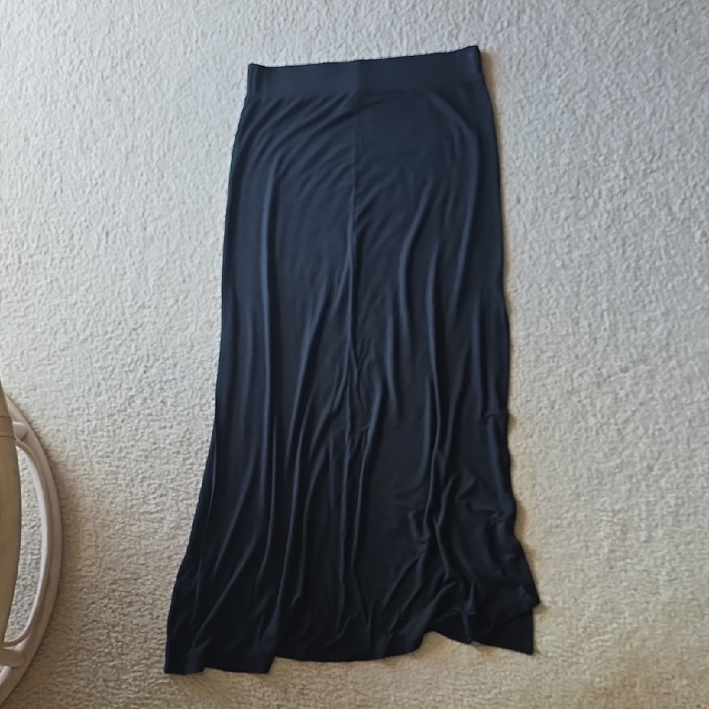 Banana Republic Factory Black Maxi Skirt - Sleek Draped Style